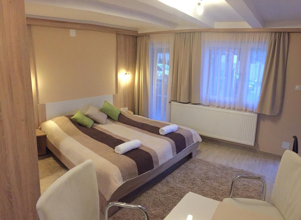 Bundics Vendeghazak Bed & Breakfast Lenti Ngoại thất bức ảnh