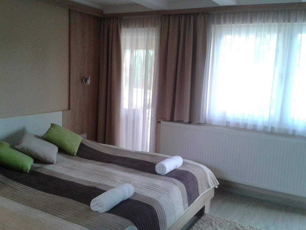 Bundics Vendeghazak Bed & Breakfast Lenti Ngoại thất bức ảnh